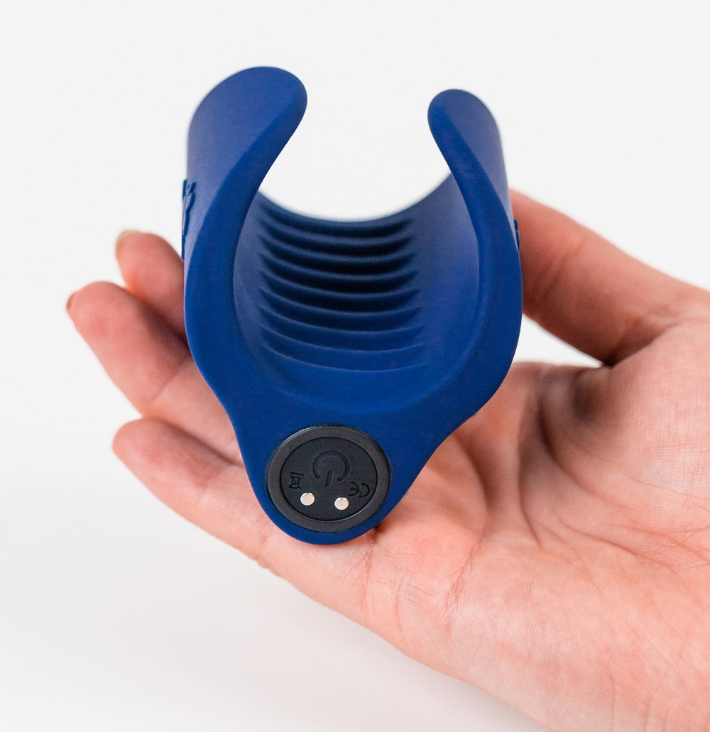 Solo Silicone Male Vibrator and Masturbation Sex Toy with Grip