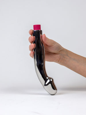 Capo Metal Dildo | Vibrating Stainless-Steel Dildo for Women